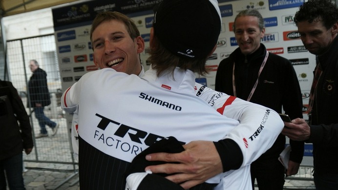 2015年ティレーノ～アドリアティコ第7ステージ、バウケ・モレマとファビアン・カンチェラーラ（トレックファクトリーレーシング）