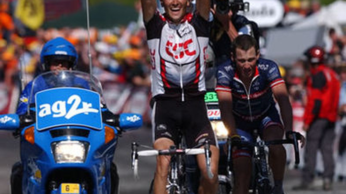 ツール・ド・フランスはピレネー山脈の山岳ステージへ。カステルサラザン～ラモンジー間197.5キロで行われた第12ステージは、イバン・バッソ（26）＝イタリア、チームＣＳＣ＝が優勝。