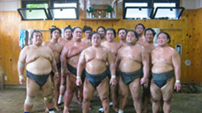 川崎フロンターレ、相撲の世界を等々力陸上競技場で楽しめる「イッツァスモウワールド」開催