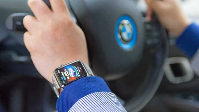 「BMW i Remote」のApple Watch版アプリをBMW『i3』で体験