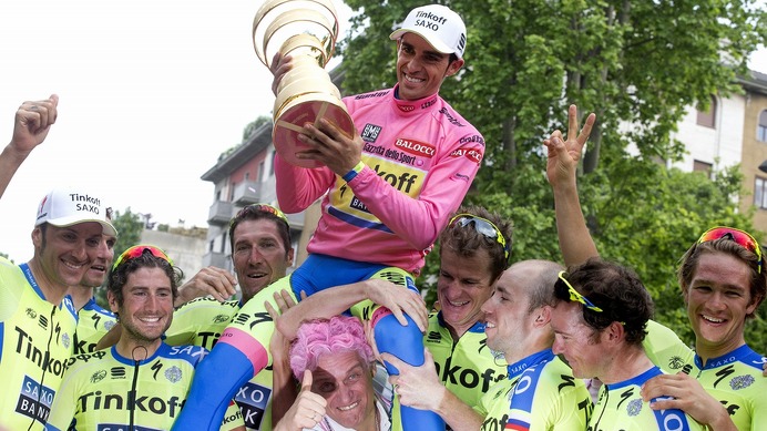 2015年ジロ・デ・イタリア第21ステージ、アルベルト・コンタドール（ティンコフ・サクソ）が総合優勝