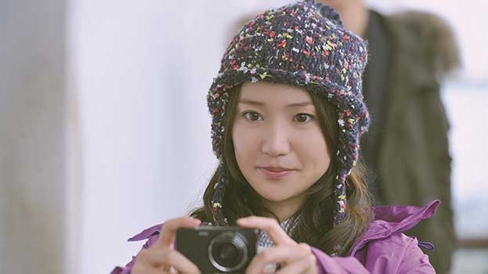 大島優子／映画『ロマンス』-(C) 2015　東映ビデオ