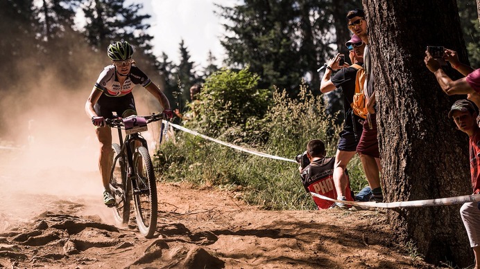 2015年UCI MTBワールドカップ・クロスカントリー第3戦スイス女子、グンリタ・ダーレ（マルチバン・メリダ）が優勝