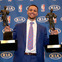 NBA最優秀選手賞、ステフィン・カリーが史上初の満票で2年連続受賞