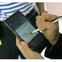 佐川急便、スマホにサインで荷物を受領できる「電子サイン」開始