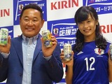 【上半期まとめ】小島瑠璃子と松木松木安太郎が未来のサッカー日本代表について話し合う 画像