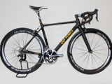 【自転車】ヨネックス、新型ロード「CARBONEX HR」…フレーム剛性を高めた競技モデル 画像