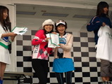 富永美樹と鶴見夫人が耐久レース2位 画像