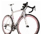 アームストロングの自転車が総額1億2000万円で落札 画像