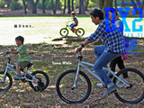 自転車も親子でペアルックの時代　新BMX登場 画像
