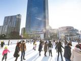 屋外アイススケートリンク「MIDTOWN ICE RINK in Roppongi」が都内に1月オープン 画像