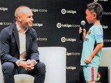 ラ・リーガ公式アイコンに就任のイニエスタ　8歳少年とのやりとりに「仲間を活かすサッカー」のルーツを見た 画像