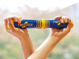 伸ばして引いてひねるストレッチ運動器具「TWISTICK」発売…ミカサ 画像