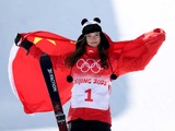 【北京五輪】アメリカ生まれ中国代表・谷愛凌が2冠達成　スキーハーフパイプで金メダル 画像