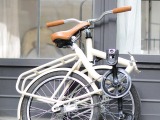 レトロボディを採用したブルーナの折りたたみ自転車 画像