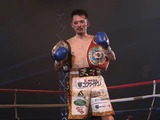 【ボクシング】那須川天心デビュー戦でIBF世界フェザー級挑戦者決定戦に挑む阿部麗也　「仕事があっても強くなれる」を証明 画像