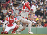 【MLB】大谷翔平、勝ち越しタイムリーで今季4度目マルチ　打率は.319へ上昇、連続試合出塁を「36」に伸ばす 画像