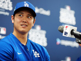 【MLB】大谷翔平、米老舗誌「ニューヨーカー」の表紙イラストに抜擢も……評価割れる　ポケットから札束がはみ出す構図が物議 画像