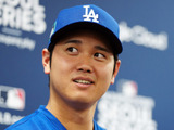 【MLB】「オオタニのジャージを着て練習」韓国の世界的スターが大谷翔平ユニ姿披露　夢の始球式実現へ公式注目 画像