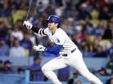 【MLB】「審判さんあぶない」大谷翔平、俊足飛ばして内野安打マーク　“あわや衝突”のヒヤリ場面も…… 画像