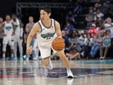 【NBA】河村勇輝が6戦目で初得点　日本人4人目の快挙に「特別な夜」と米メディア　エースのジャ・モラントも喜び爆発 画像