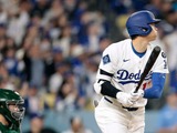 【MLB】大谷翔平、逆方向へ鮮やか2試合連発“166キロ”14号3ラン　公式称賛の一発「ボブルヘッドデーに再びやってくれた」 画像