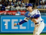 【MLB】キム落球、ドレイヤー暴投、マンシー悪送球……ドジャース、同地区対決でミス連発の大量失点　地元メディアあ然「まだ3回なのに……」 画像