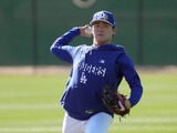【MLB】ド軍のエース・山本由伸は「CY賞獲得に照準を合わせる」　公式が日本人初受賞に期待「オオタニと争う可能性」 画像