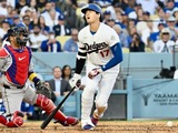 【MLB】「次はお前な？」大谷翔平のすべらない二刀流ジョーク再び　死球直後に相手野手を“指差し予告”でニヤリ 画像
