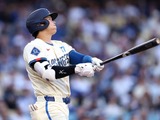 【MLB】大谷翔平、“168キロ先頭打者弾”に本拠地熱狂　公式記者も大興奮、連続試合出塁はドジャース史上5位の「45」に更新 画像
