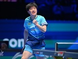 張本智和が中国の元世界王者と圧巻ラリーの応酬　伊藤美誠はフォアハンドからの巧みな1本　WTTが2022年大会に再脚光【世界卓球2026】 画像