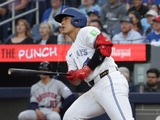 【MLB】「岡本和真がいなかったら……どうなっていたか」2戦連発17号を米記者称賛　ブルージェイズ新人史上最速ペースのアーチ量産 画像