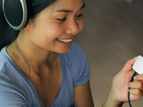 音楽プレイヤーを大迫力で楽しめる携帯アンプ「UAMP」…豪アデレード発 画像