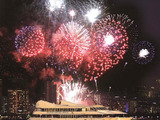 ホノルル花火大会を海上から満喫！アメリカ独立記念日を祝うディナークルーズが運行 画像