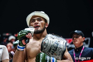【RIZIN】新王者シェイドゥラエフ、“62秒殺”での王座戴冠にクレベル愕然……平本蓮は「絶対勝ちます」とタイトル戦に意欲 画像