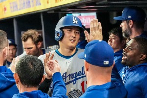 【MLB】大谷翔平と緊急事態のド軍支える“隠れ首位打者”　テオスカー＆エドマン不在も屋台骨の「MVPトリオ」が健在 画像