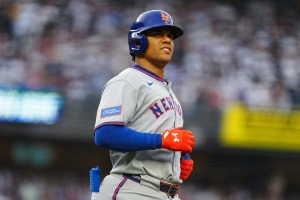 【MLB】古巣ヤンキースタジアム再訪のソト、場内大ブーイングにヘルメットを掲げて「応戦」　笑顔絶やさず「みんな喜んでくれたよ」 画像