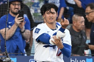【MLB】大谷翔平の“二刀流”は忙しい……同僚マンシーは感銘「水も飲まずにヘルメットを被って打席に立った」 画像
