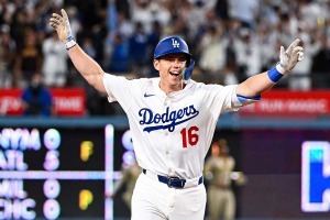 【MLB】ドジャース、代打スミスが値千金の8号サヨナラアーチで5連勝　地元メディア歓喜の一打「野球界最高の捕手が決めた」 画像
