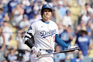 【MLB】大谷翔平、今季41号でナ・リーグ首位タイも……9回裏満塁で空振り、ロマン砲・シュワーバー超え「144」で三振王に迫る 画像