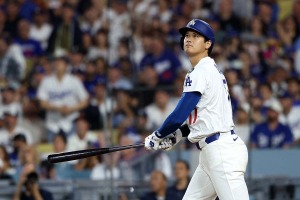 【MLB】大谷翔平、逆方向へ技アリ“161キロ”52号逆転3ラン　カーショーの黒星消す値千金の一打 画像