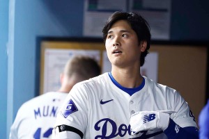 【MLB】大谷翔平、1カ月ぶりにスタメン外れる　残り2試合で2本差の本塁打王争いと球団新「55号」まであと1本 画像