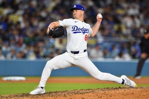 【MLB】WS18イニングの死闘……集中力を維持する秘訣は“もぐもぐタイム”にあった？ ド軍救援左腕はステーキで豪快に栄養補給 画像