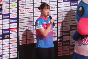 23歳・長﨑美柚が放つ“潤滑油”としての存在感　「60-60」達成のサウスポーが見据える高み「一つずつ階段を登っていく」【Tリーグ】 画像