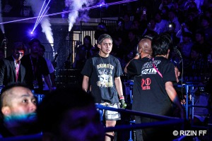 【RIZIN】秋元強真、萩原京平に大興奮「えー！カッコよ……」　“紛失”したマウスピースの現状も明かす「多分今日返ってきてます」 画像