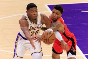 【NBA】八村塁、クリスマスゲームで復帰も……無得点に終わり“最低評価”　レイカーズ3連敗で「プロとしての姿勢に欠ける」と指揮官嘆く 画像