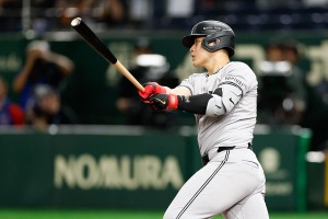 【MLB】「日本選手の空きがある」岡本和真、ブルージェイズでの起用ポジションは？　現地メディアが予想　主砲・ゲレーロJr.不在時は「一塁をカバー」 画像