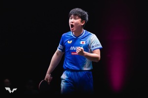 張本智和の“驚異”を中国メディアが特集　進化を遂げた「ハイブリッド戦術」　日本エースに高評価「自信を深めている」【WTTチャンピオンズ・ドーハ】 画像