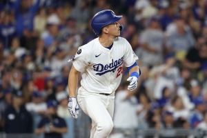 【MLB】“エドマン不在”への備えか　ド軍がユーティリティー選手を立て続けに獲得した理由とは……「十分な保険をかけた」と米メディア 画像