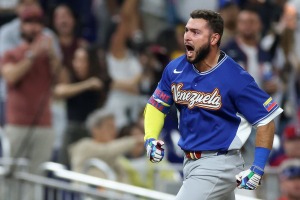 【WBC2026】ベネズエラが中盤に主導権、吉田正尚の“同僚ライバル”アブレイユが追撃のソロ　初の世界一へ前進 画像